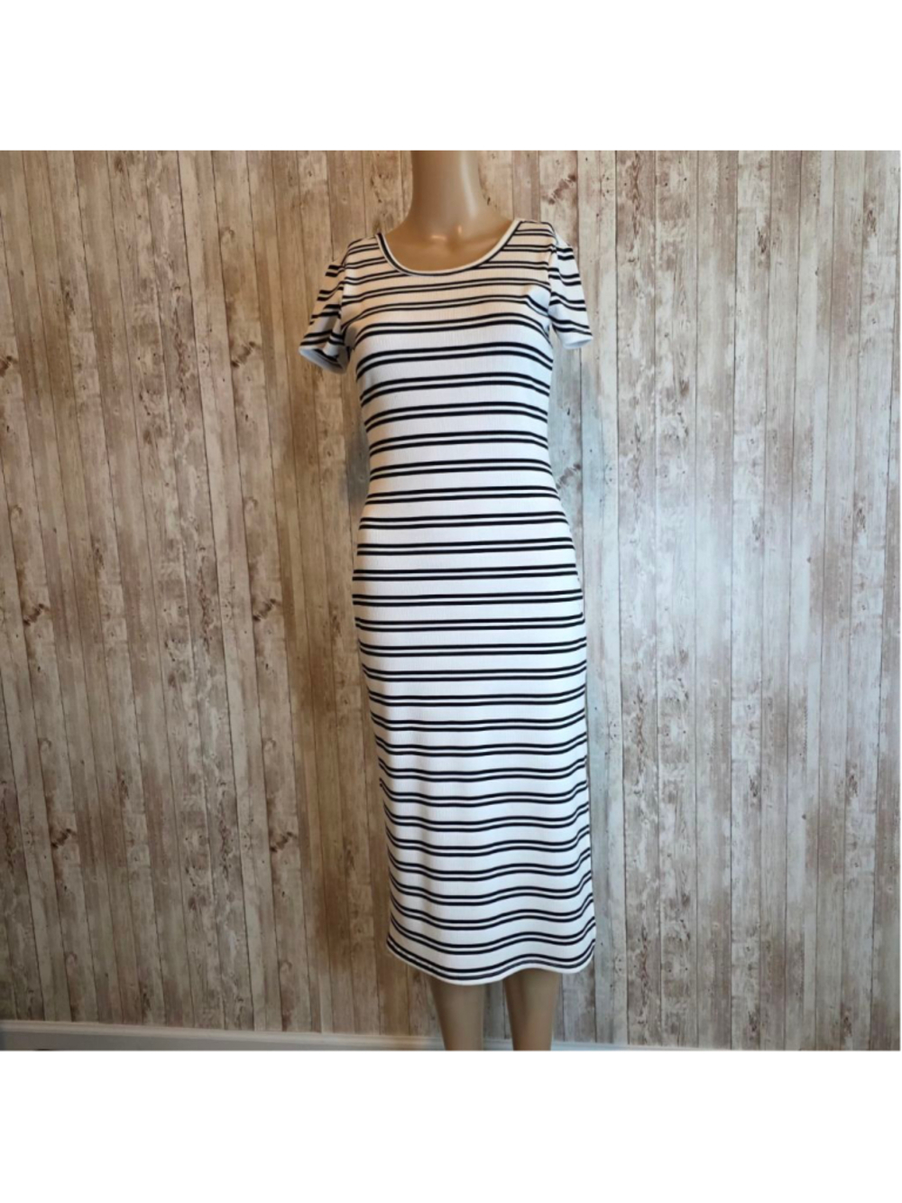 Women's no comment White Black Striped Midi Dress S NWOT